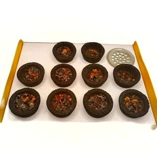 عود فنجانی (روغن ماسالا و کندر درون فنجان زغال چوب صندل)